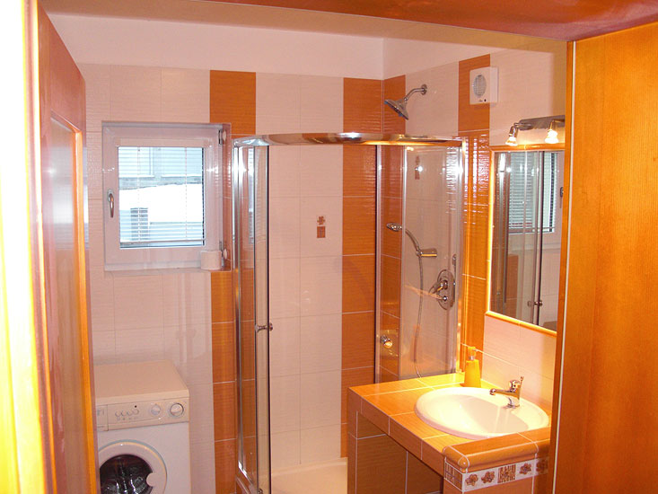 Room no. 5 - Bathroom, Bezchlebovi - Accommodation Český Krumlov